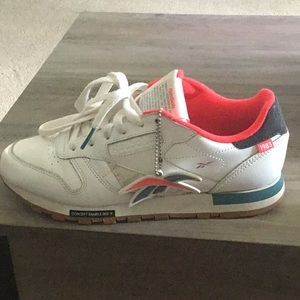 Reebok classic sneakers